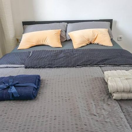 Apartment In Wuppertal - Charmante 3-Zimmer-Oase Mit Kamin Und Badewanne Екстер'єр фото