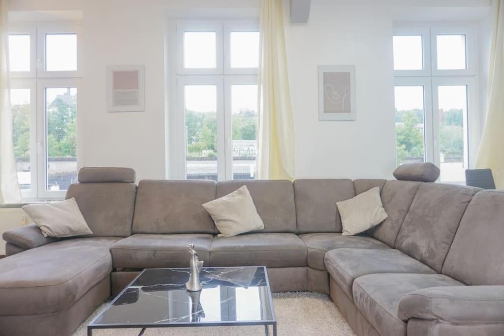 Apartment In Wuppertal - Charmante 3-Zimmer-Oase Mit Kamin Und Badewanne Екстер'єр фото