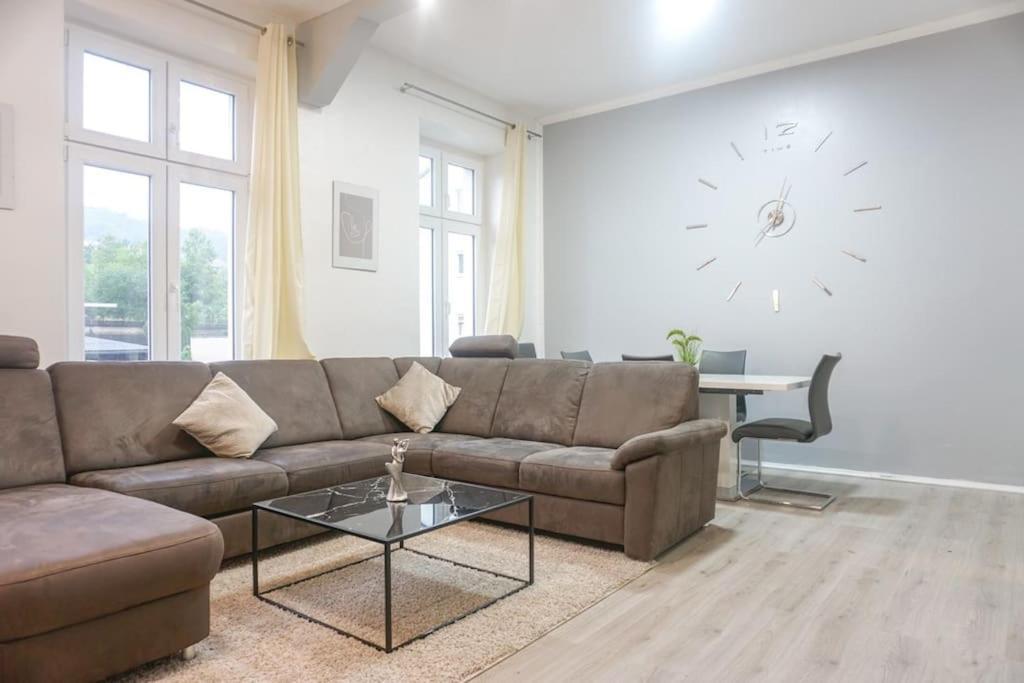 Apartment In Wuppertal - Charmante 3-Zimmer-Oase Mit Kamin Und Badewanne Екстер'єр фото